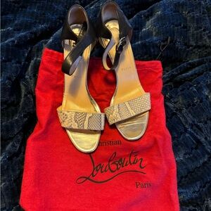 Auth Christian Louboutin Snakeskin Heels 11 41 1/2